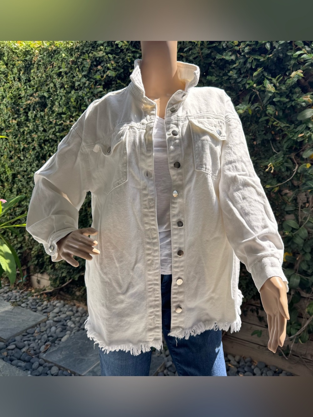 White Distressed Button-Front Denim Jacket - Women